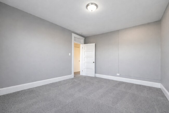 Foto del edificio - 1309 Linden Ave