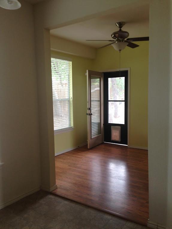 Building Photo - 10317 Laredo Dr