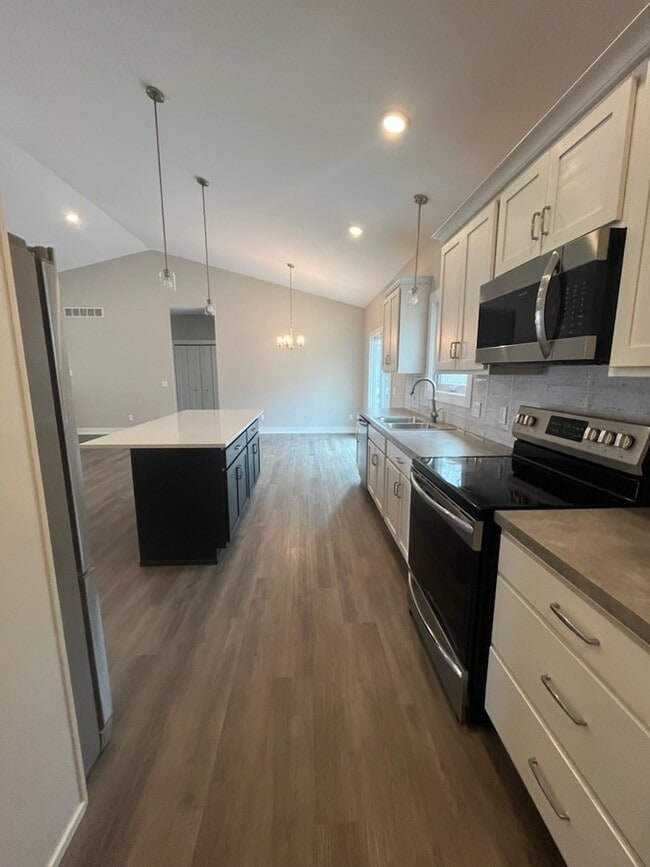 Foto del edificio - 13166 Indigo Ct