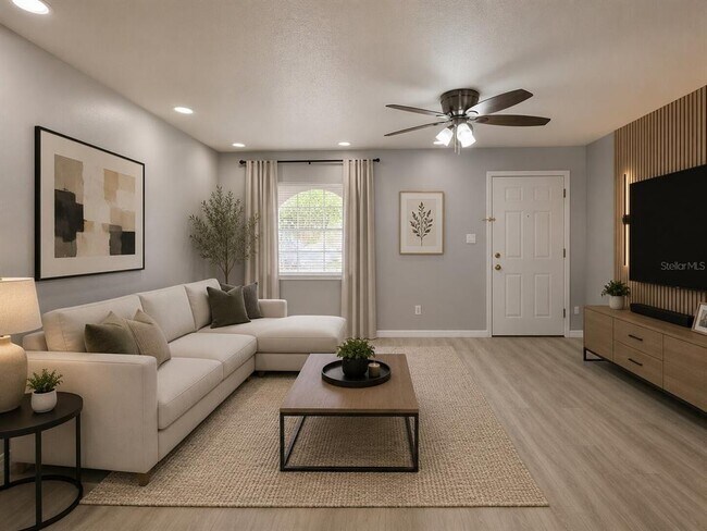 Foto del edificio - 775 Hillview Dr