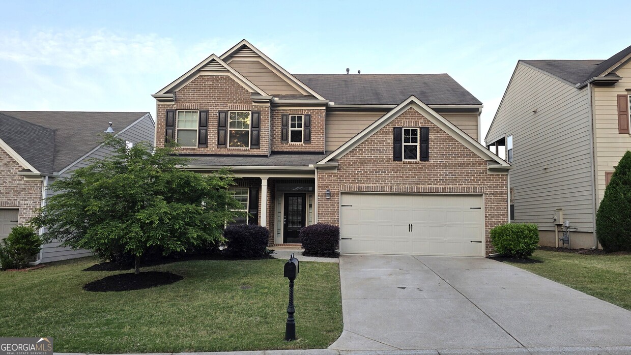 Foto principal - 5240 Brierstone Dr