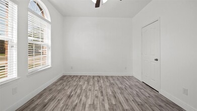 Building Photo - 6439 Brimridge Ln