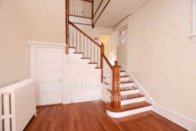 Foto del edificio - 3115 Grove Ave