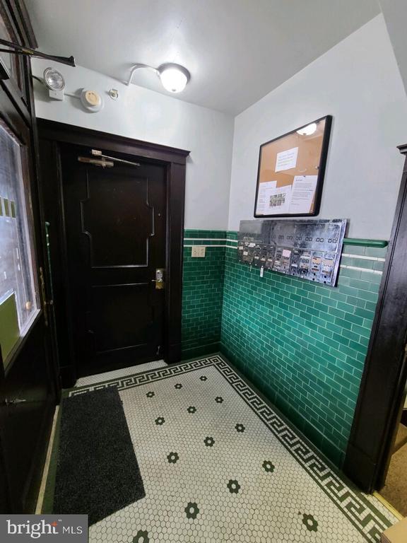 Foto del edificio - 901 N Front St