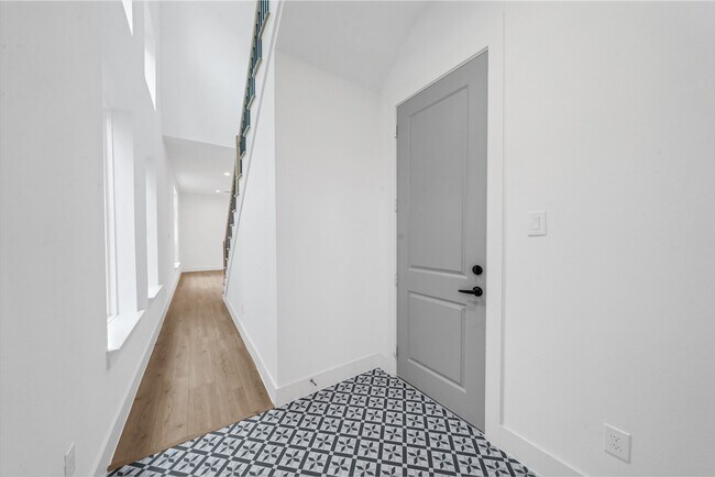 Foto del edificio - 2311 Solo St