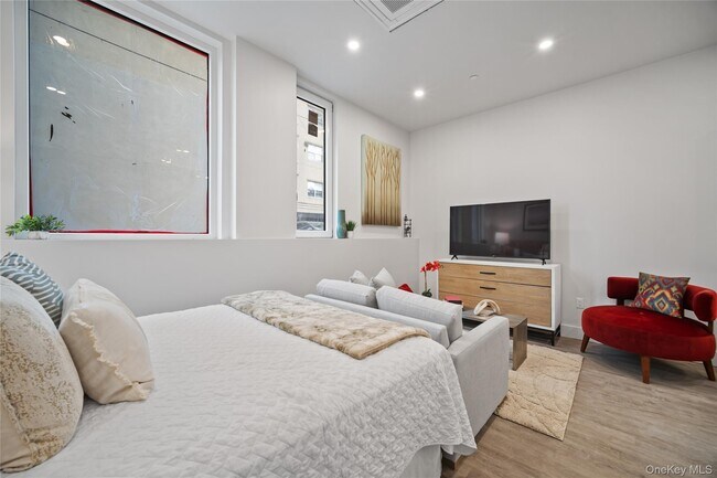 Foto del edificio - 40 Westchester Pl