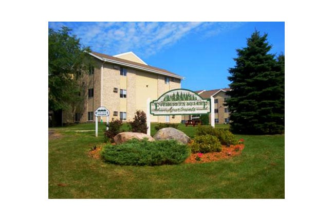 Foto del edificio - Evergreen Square Apartments