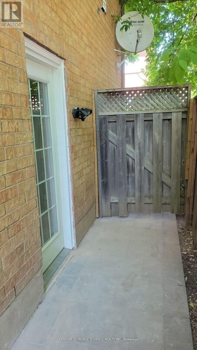 Building Photo - 5545 Northrise Rd