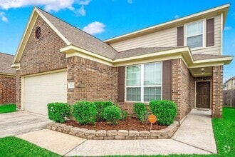 Highlands Ranch Senior Living Apartments for Rent - Baytown, TX - 4 ...