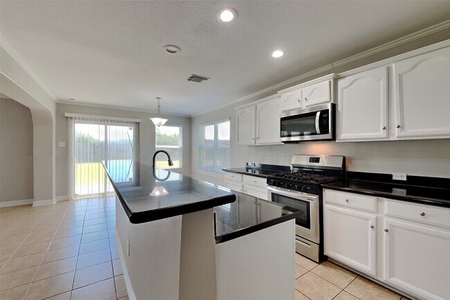 Building Photo - 8803 Butterstone Ridge Ln