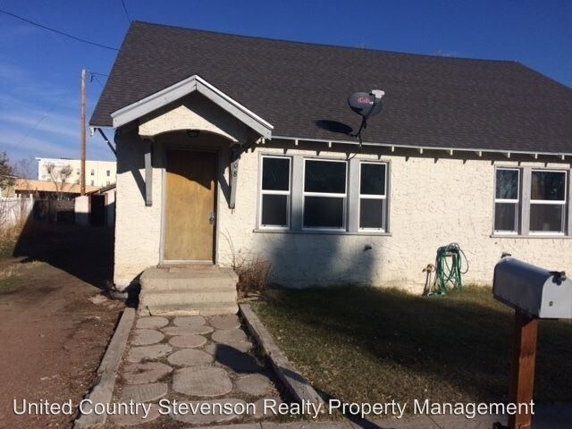 Primary Photo - 108 Water St