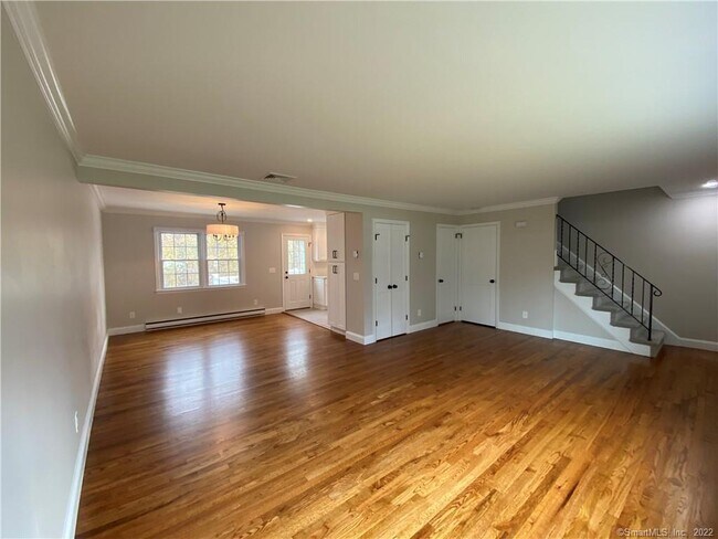 Foto del edificio - 138 Millport Ave