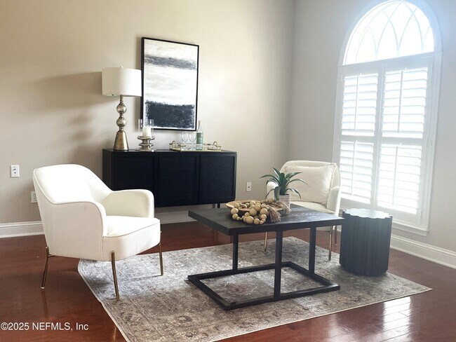 Foto del edificio - 1840 Rear Admiral Ln