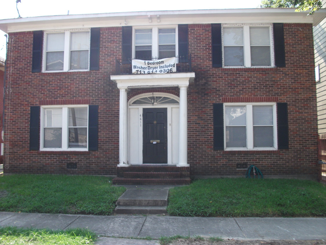 FRONT DOOR - 4411 La Branch St