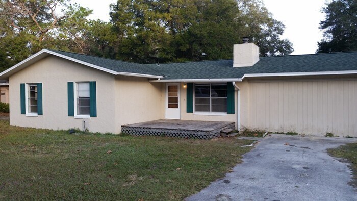 Primary Photo - 1705 NE 28th St