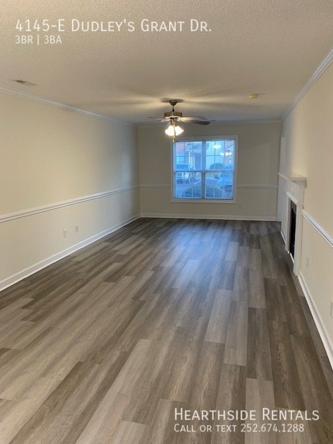 Foto del edificio - 3 Bedroom 2.5 bath townhome in Dudley's Grant