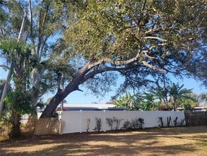 Building Photo - 6412 Wingfoot Cir