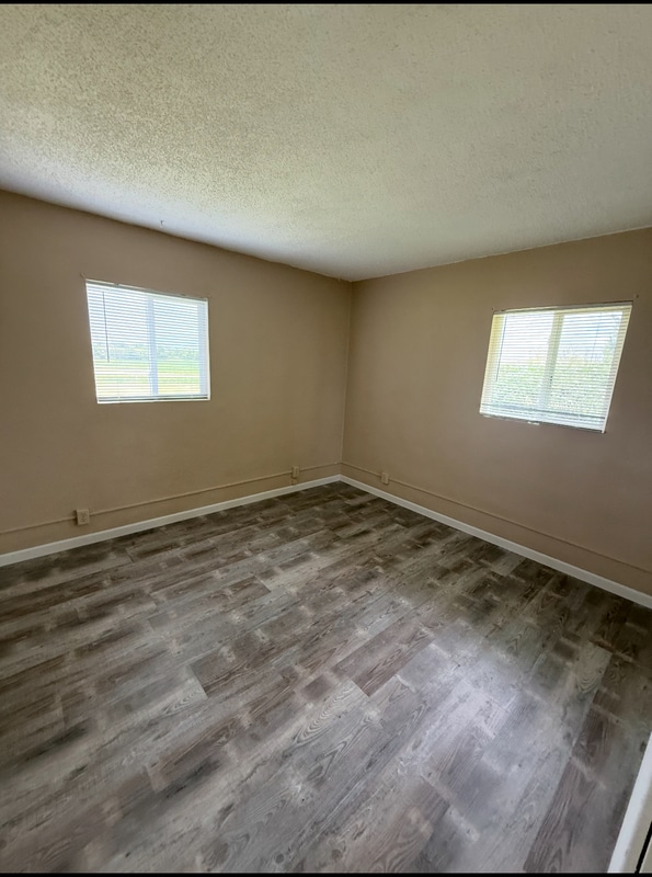 Building Photo - 2871 Edgewood Rd