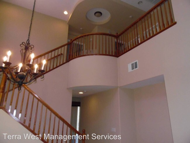 Foto del edificio - 5508 Stone Lagoon St