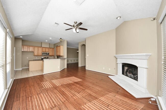 Foto del edificio - 10118 Heron Meadows Dr