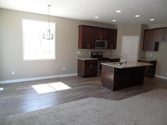 Foto del edificio - 797 Tamsin Ct