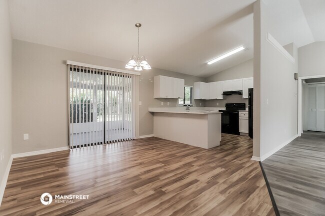 Building Photo - 1811 Mango Tree Dr