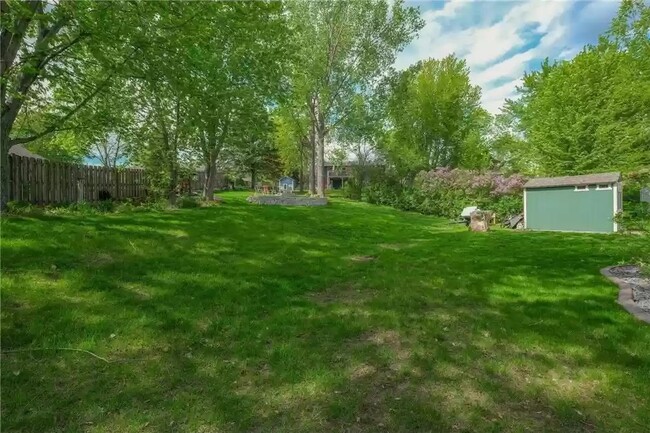 Exterior - 14474 Shore Ln NE