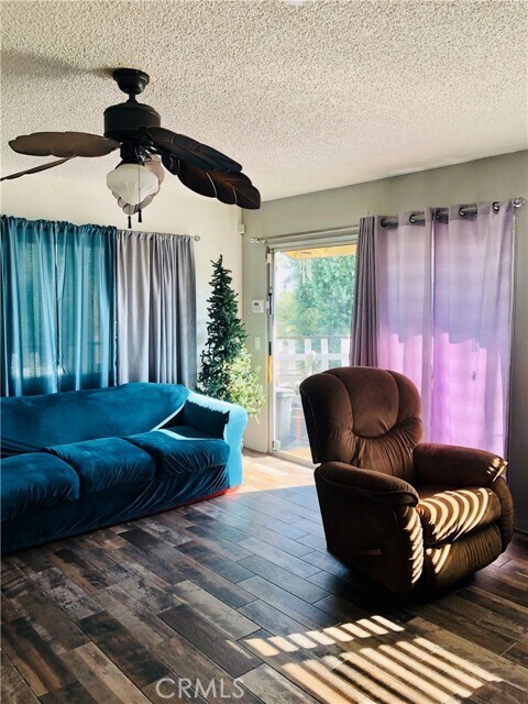 Foto del edificio - 808 Orchard Dr