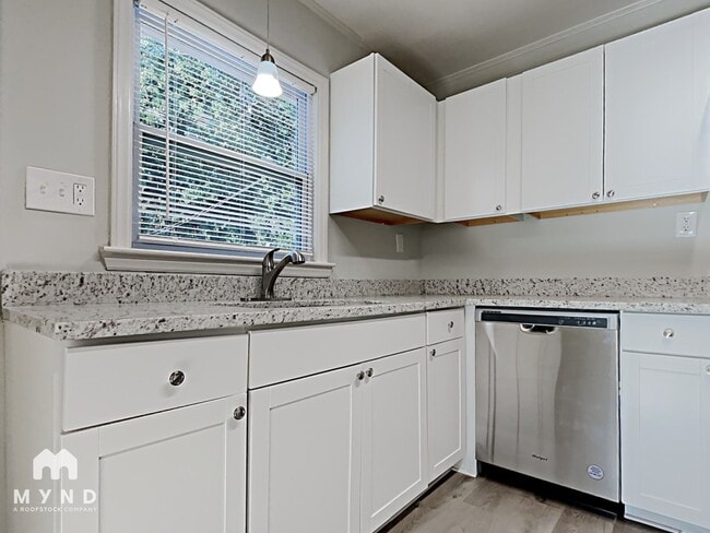 Foto del edificio - 2414 Heywood Ave