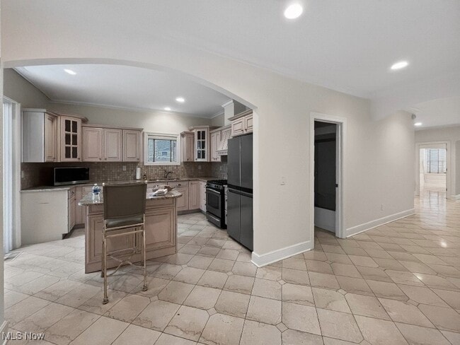 Foto del edificio - 2033 Fairview Ave