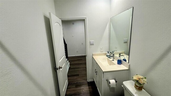 Foto del edificio - 306 Harper Vly Dr
