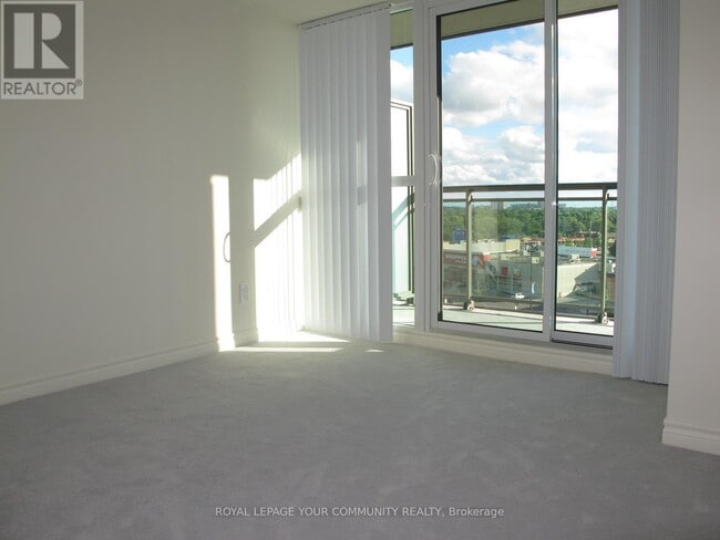 Photo du bâtiment - 88 Grangeway Ave