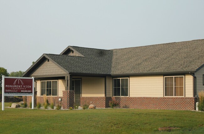 Building Photo - 410 Honor Dr