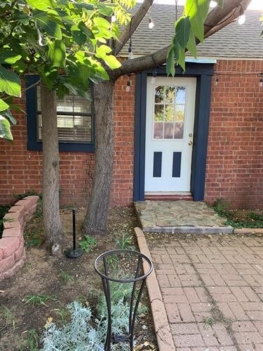 Foto del edificio - 613 Storey Ave