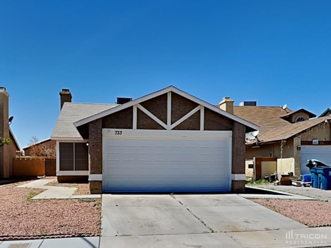 Foto principal - 733 Reagan Dr