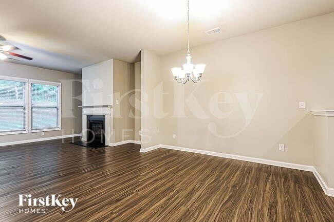 Foto del edificio - 3172 Baylor Cir