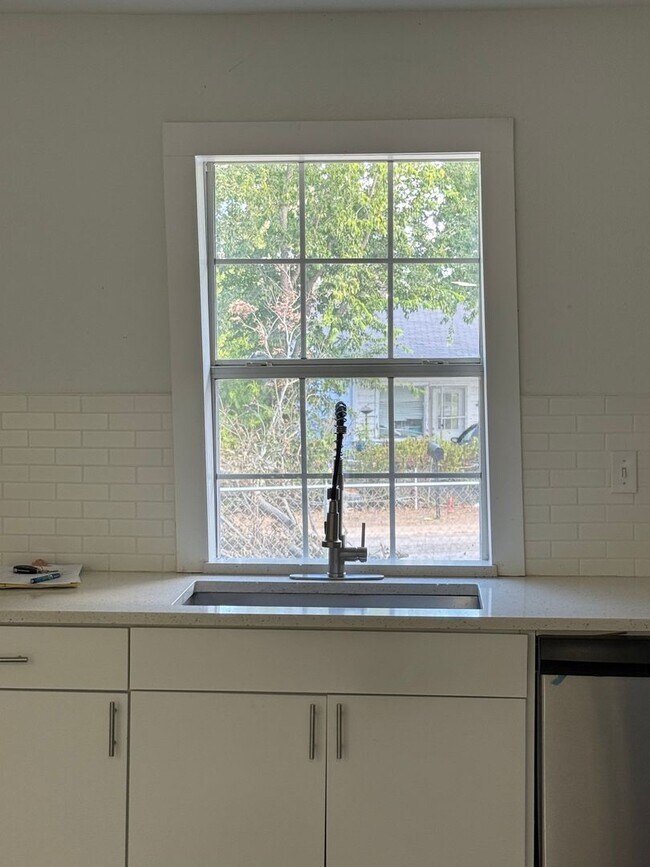 Foto del edificio - 202 Marston St