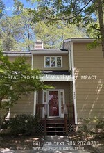 Building Photo - 4422 Beechnut Ln