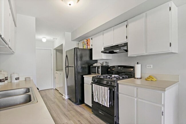 Building Photo - 257 Butternut Ln