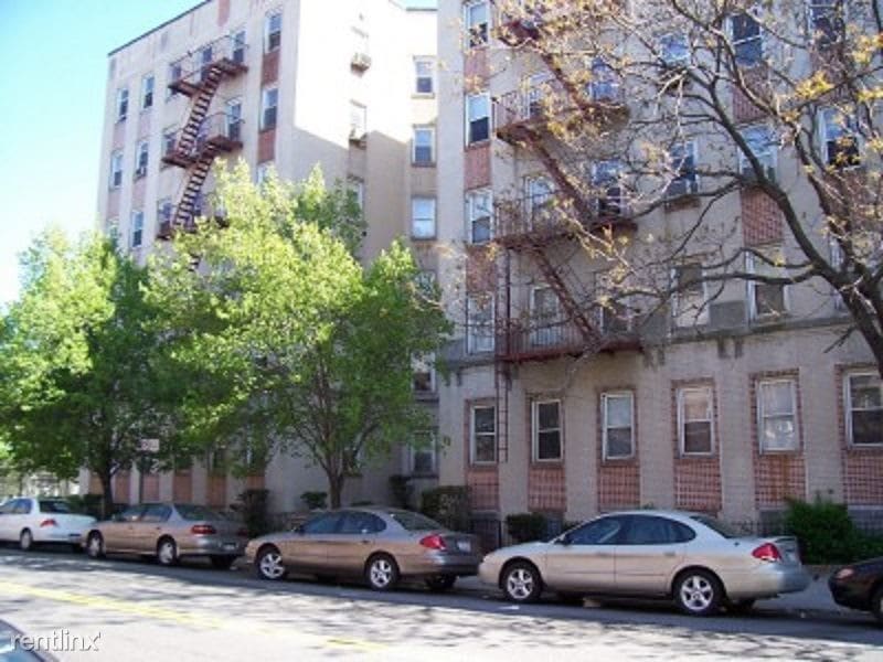 Foto principal - 4116 47th Ave