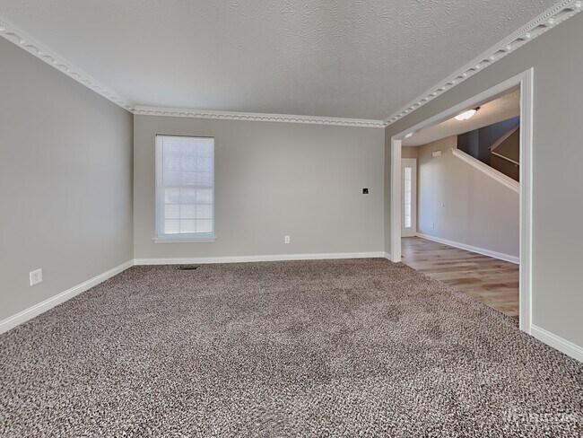 Foto del edificio - 4609 Clairmont Dr