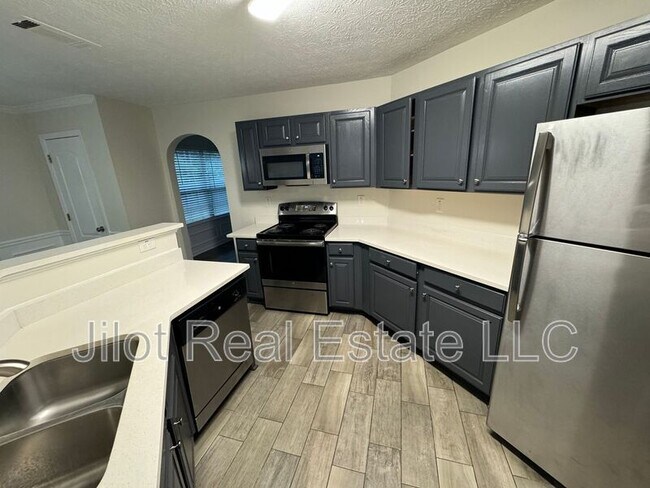 Foto del edificio - 1420 Camelia St