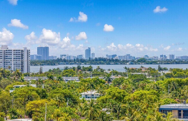 Foto del edificio - 13155 Ixora Ct