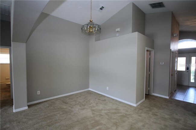 Foto del edificio - 8084 Indian Creek Blvd