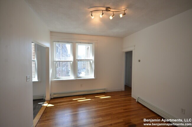 Foto del edificio - 1625 Commonwealth Ave