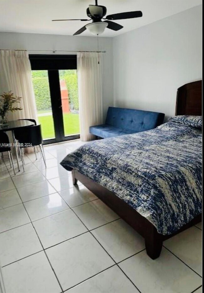 Foto del edificio - 12721 SW 75th St