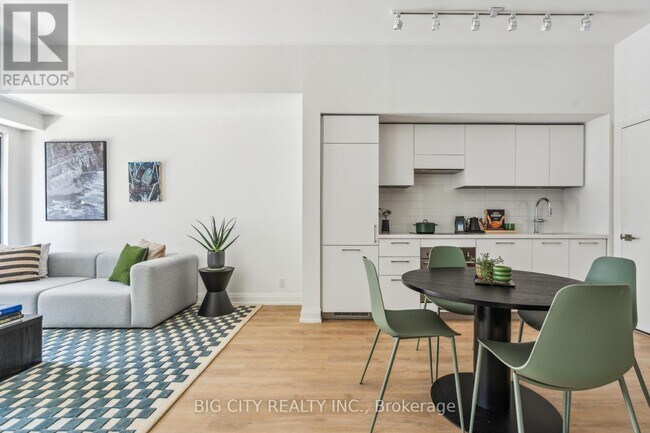 Photo du bâtiment - 36 Brentcliffe Rd