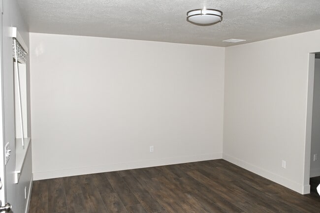 Building Photo - 2814 W 450 N