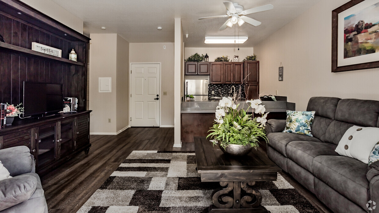 1HAB, 1BA - 652-737 ft² - 55+ Meridian at Anaheim Hills