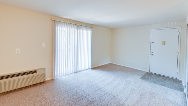 Building Photo - Birches